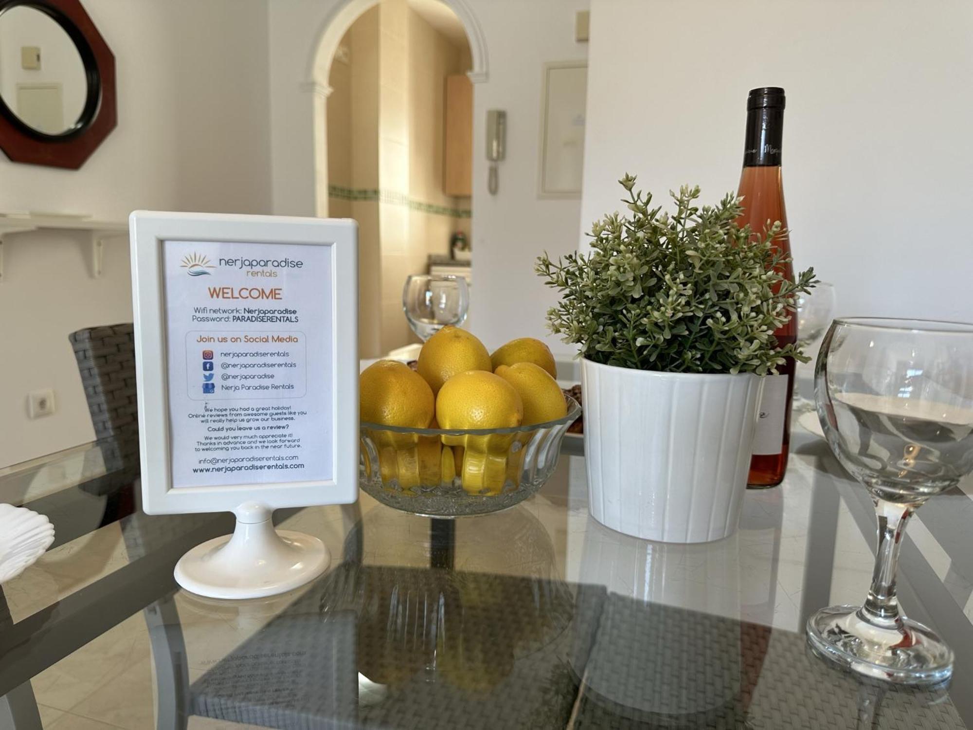 Nerja Paradise Rentals - Apt Chimenea A1E エクステリア 写真